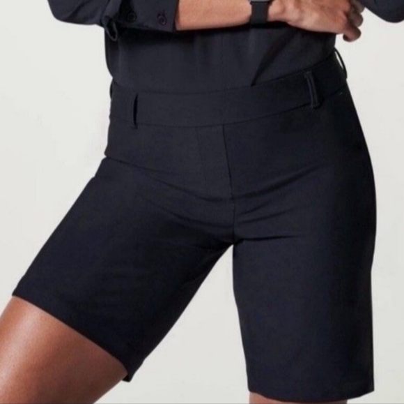 Spanx Womens Sunshine Shorts Black Pull On Stretch Pockets Size Medium - Picture 1 of 13